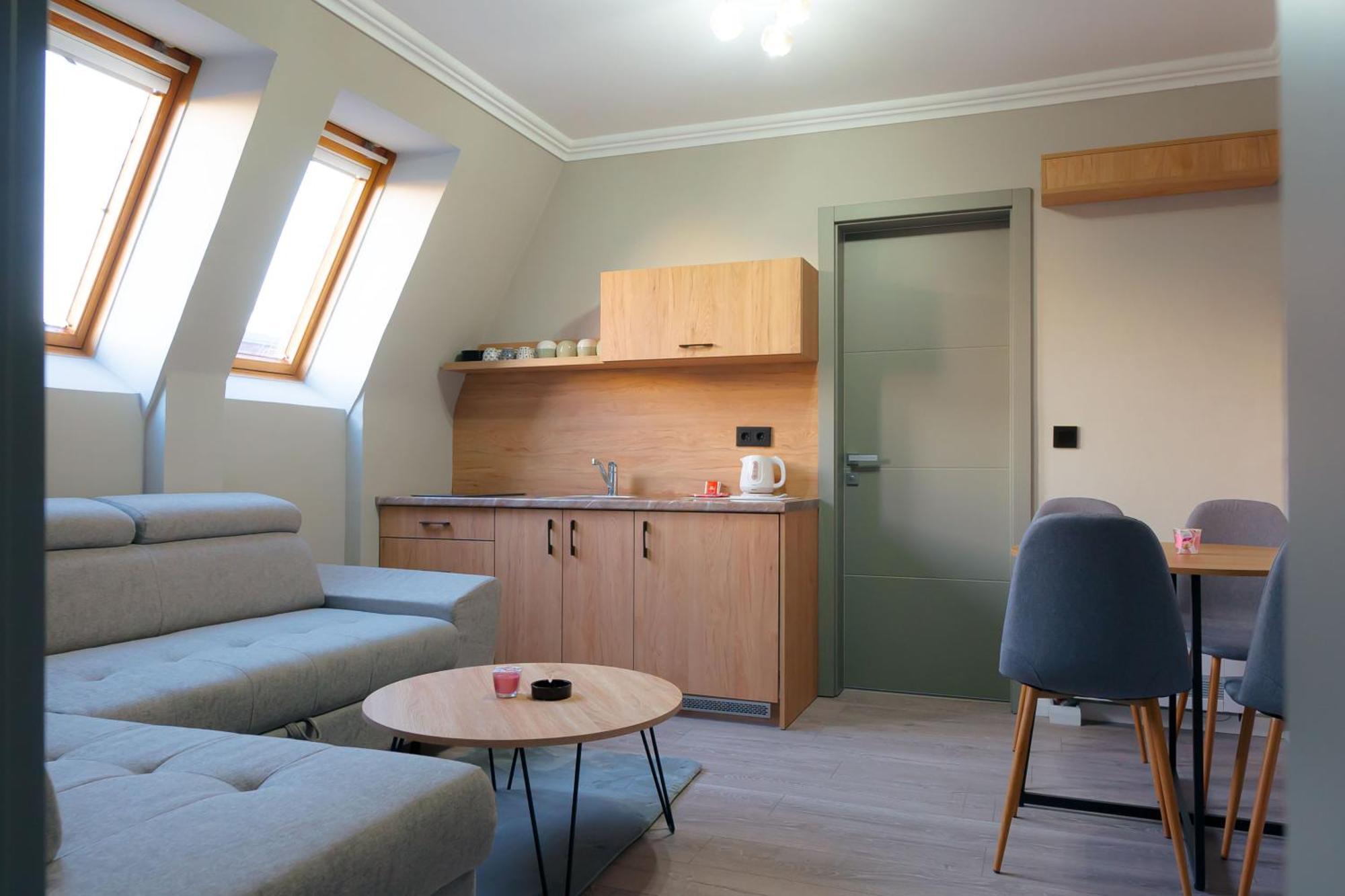 Nobel Apartmani Brčko Buitenkant foto