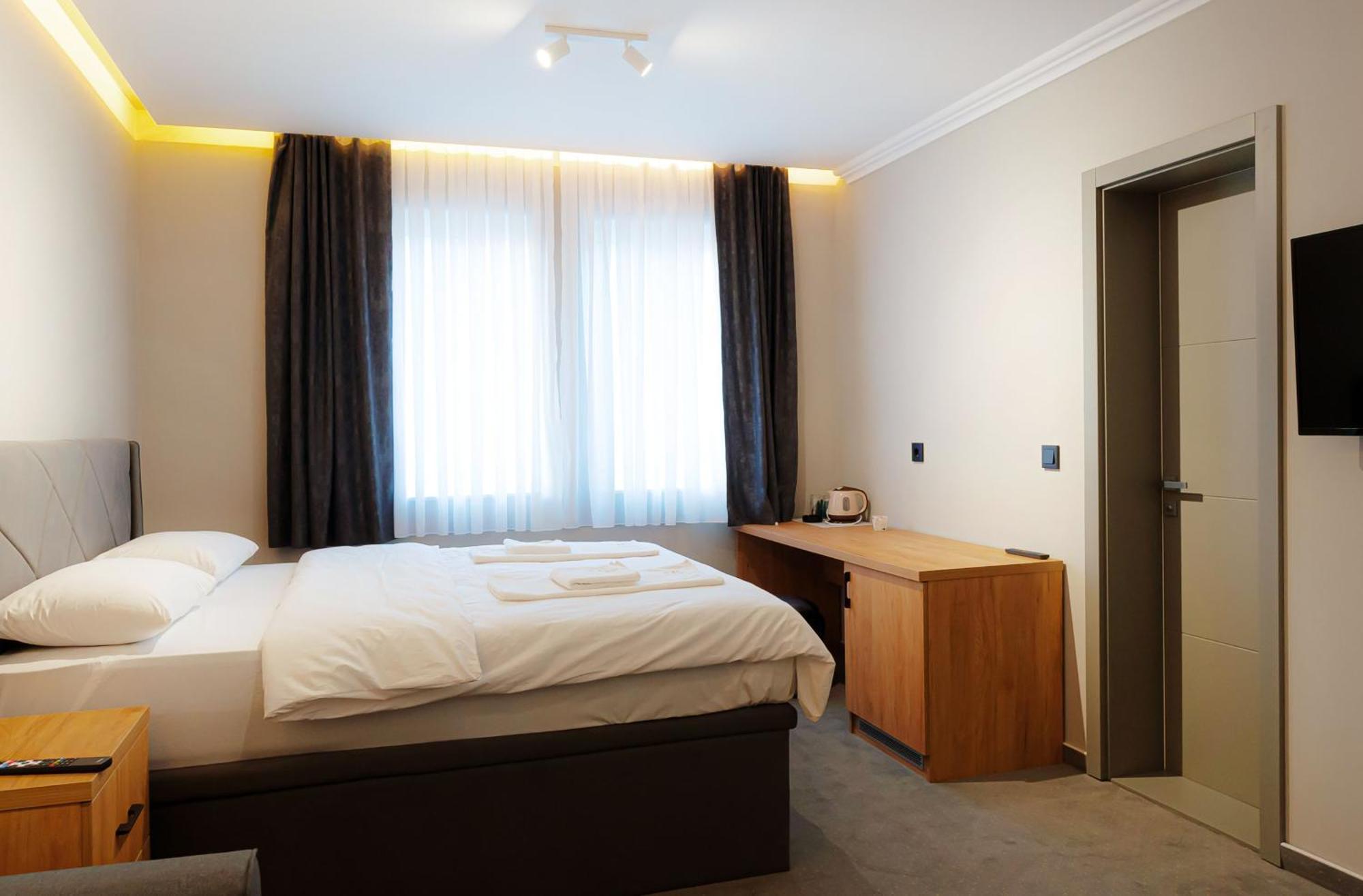 Nobel Apartmani Brčko Buitenkant foto