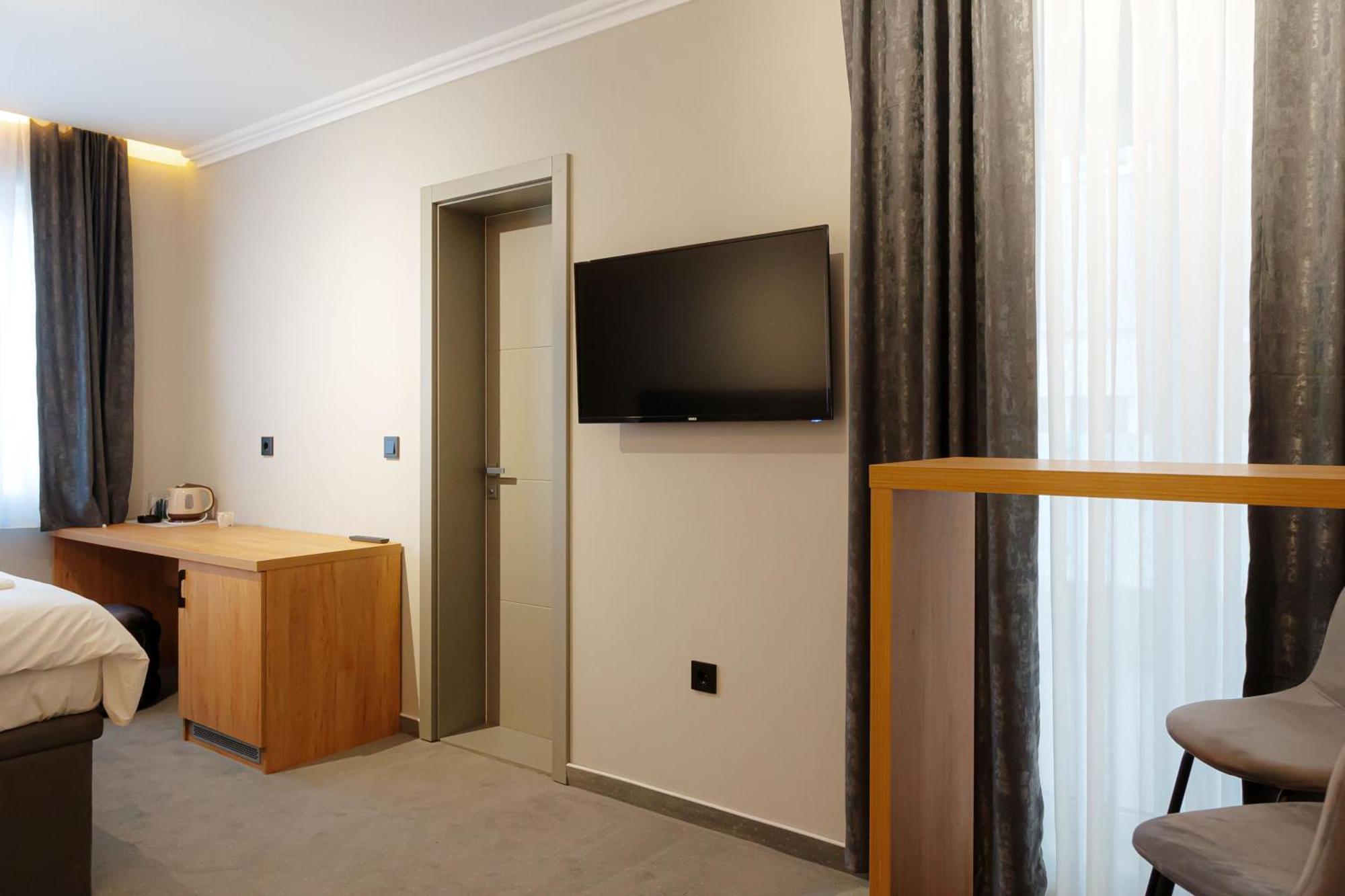 Nobel Apartmani Brčko Buitenkant foto