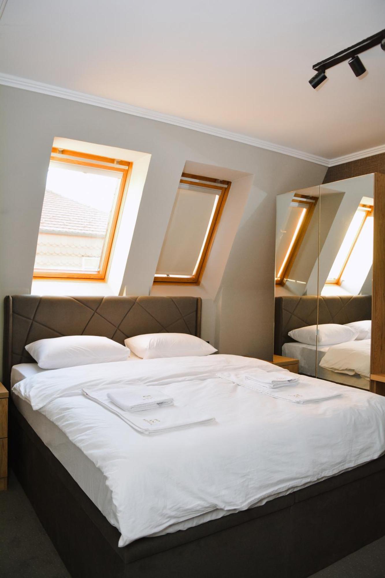 Nobel Apartmani Brčko Buitenkant foto